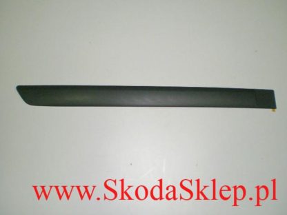 Listwa drzwi tył prawa Skoda Fabia II 5J6853754 9B9/O