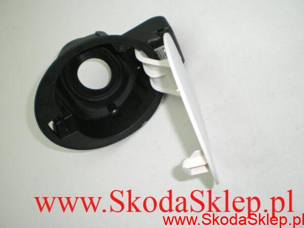 Klapka wlewu paliwa Skoda Superb 3B7809857A GRU/O