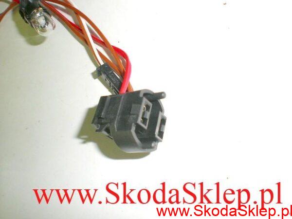 3189_1299593845_2 Wiązka elektryczna reflektora Skoda Roomster Fabia II 5J0941813A/O