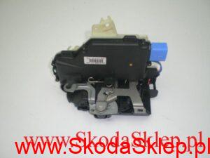 OLYMPUS DIGITAL CAMERA Zamek drzwi Skoda Fabia I przód Prawy -oryginał