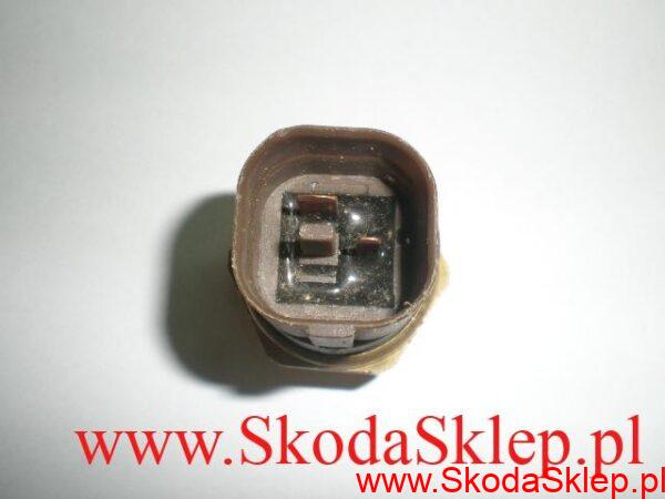 Włącznik wentylatora chłodnicy Skoda Octavia 867959481/O