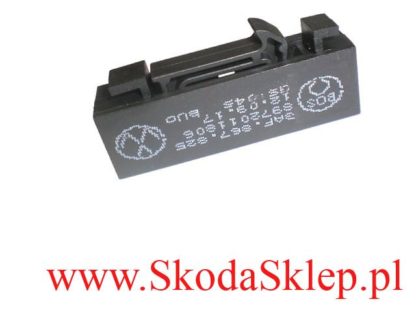 Uchwyt blokowania, zatrzask rolety bagażnika Skoda Fabia II, Octavia II  1Z9867825D/O 3AF867825/O