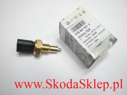 Włącznik świateł cofania Skoda Superb 01E941521A