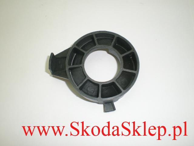 Element mocowania reflektora na podstawie Skoda Octavia II 1Z0941131