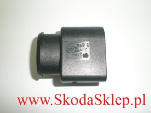 Kostka wtyczka pompy wspomagania Skoda Fabia I Fabia II Roomster Octavia II 1K0971955