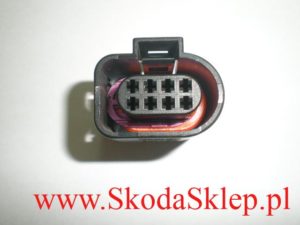 Wtyczka 8 pinowa zamka drzwi przód Skoda Fabia i/ Octavia I 1J0973714