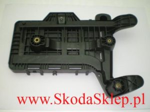 Podstawa akumulatora Skoda Octavia II 1K0915333H