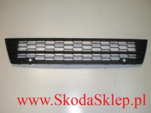 OLYMPUS DIGITAL CAMERA Kratka środkowa zderzaka Skoda Yetii 5L0853677A