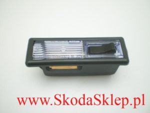 Lampka oświetlenia bagażnika z włącznikiem do Skody Felici 6U0947101A