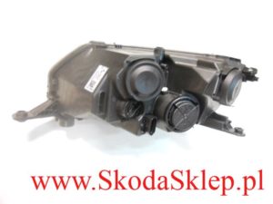 Lampa, reflektor prawy Skoda Rapid 5JB941018