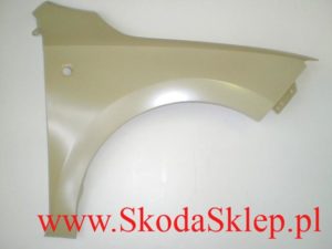 Błotnik Skoda Rapid przód prawy -oryginał 5JA821022C