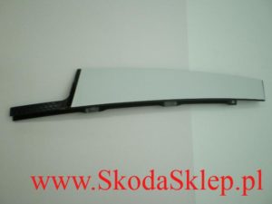 LIstwa drzwi przód Prawa Skoda Octavia III 5E0837902A