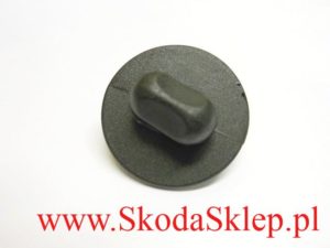 Spinka dywanika Skoda 3D0864851