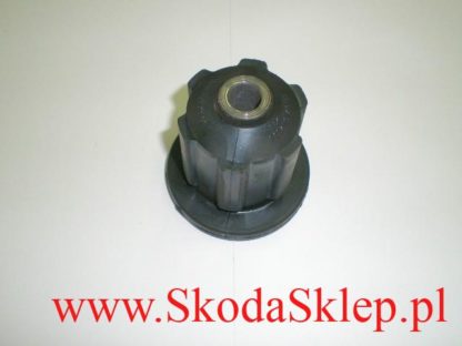 93_1215526516_P7080095 Tuleja tylnej belki Skoda Felicia Favorit 6U0501541