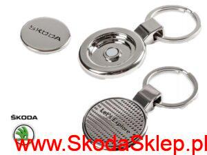 6U0087010B.jpg2 Brelok logo Skody z żetonem - oryginał 6U0087010